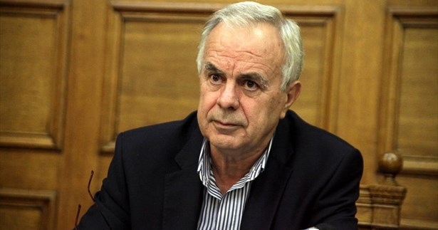 Β. Αποστόλου: «Αποσύρετε τα ν/σ για την ιδιωτικοποίηση των Λαϊκών Αγορών και την επιτάχυνση των αδειοδοτήσεων των Αιολικών Πάρκων»