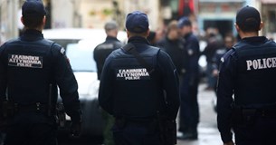 Κορωνοϊός: Πρόστιμο 3.000 ευρώ και σύλληψη ιδιοκτήτη μπαρ στη Στερεά Ελλάδα