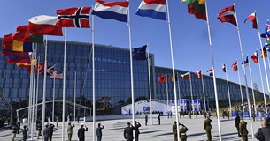 NATO: Ο Μπάιντεν στη σύνοδο κορυφής με στόχο να «κλείσουν οι πληγές» του Τραμπ