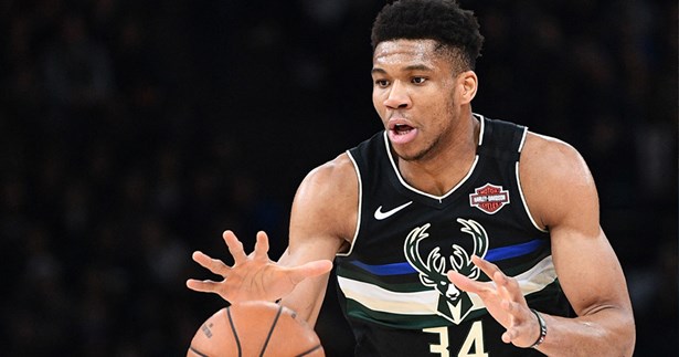 Οι καλύτερες στιγμές του Γιάννη Αντετοκούνμπο στη «χρυσή» νίκη των Μπακς επί των Νετς