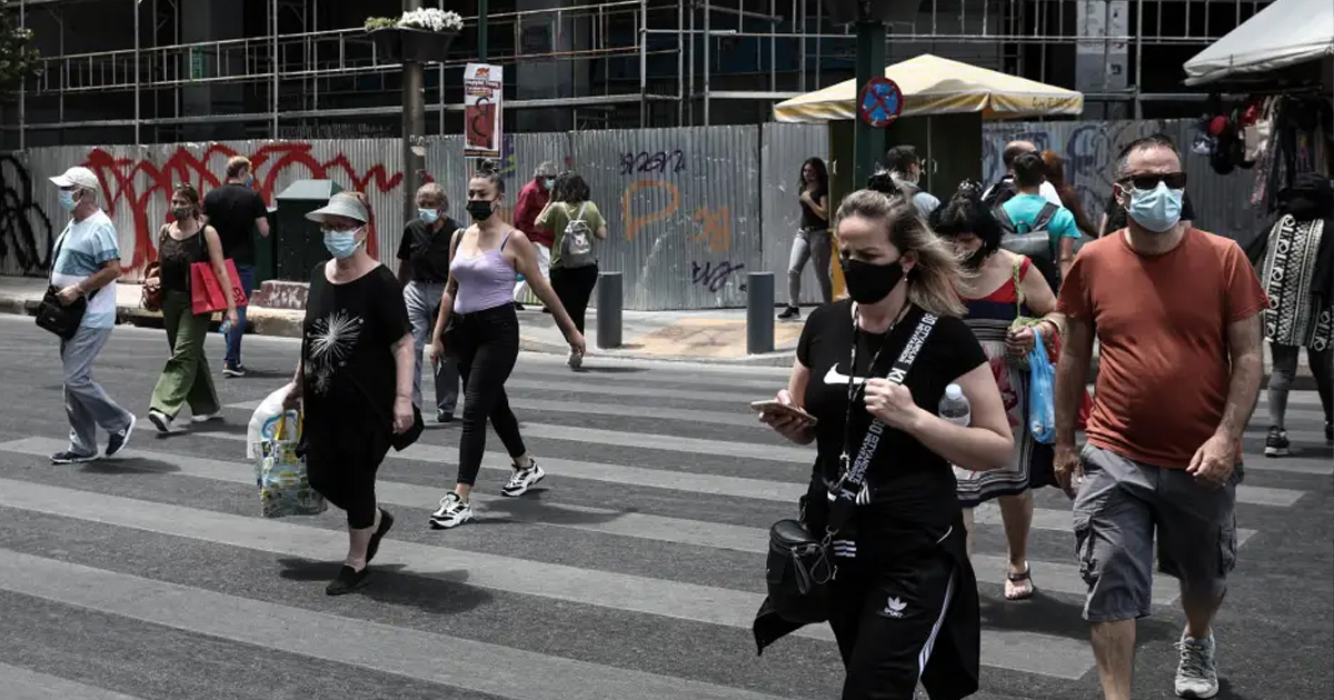 Πελώνη: Ανοικτό να επανέλθουν οι μάσκες - Δεν μπορεί μια μερίδα δύσπιστων να κρατάει πίσω την υπόλοιπη κοινωνία και οικονομία