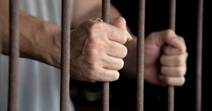 Κρατούμενος στις φύλακές Μαλανδρίνου είχε καταπιεί 51 συσκευές ηρωίνης