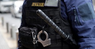 Ανήλικοι συνελήφθησαν για κλοπή από super market στη Χαλκίδα