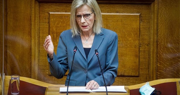 Απαντήσεις από την Κυβέρνηση για το μέλλον του Γ.Ν. Θήβας ζητά η Γ. Πούλου