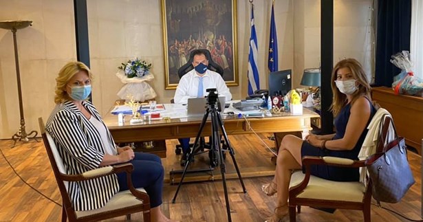 Με τον Υπουργό Ανάπτυξης και Επενδύσεων συναντήθηκε η Δήμαρχος Χαλκιδέων