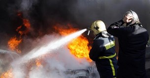 Παρανάλωμα του πυρός έγινε αμάξι στη Στυλίδα