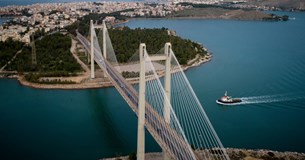 Απόπειρα αυτοκτονίας στη Χαλκίδα - Την έπεισαν να μην πέσει