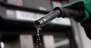 Καύσιμα: «Ματώνουν» καταναλωτές και δημόσιο οι «πειραγμένες» αντλίες