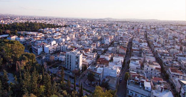 Τι αλλάζει στη φορολογία γονικών παροχών ακινήτων και χρηματικών ποσών