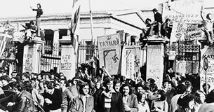 Ε.Κ.Θήβας: Πολυτεχνείο - 17 Νοέμβρη 1973 - Ημέρα μνήμης τιμής και αντίστασης