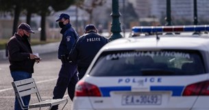 Θεοδωρικάκος: Αυστηροί έλεγχοι από 10.000 αστυνομικούς στους δρόμους τις γιορτές