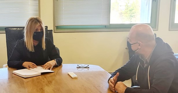 Σύσκεψη της Φανής Παπαθωμά με τον Ηλία Μπουρμά για τον τουρισμό