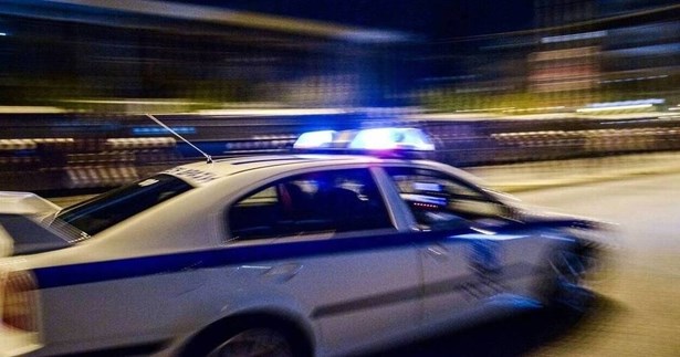Συνέλαβαν ανήλικη στη Λαμία για κλοπή από κατάστημα