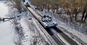 Ουκρανία: Οι ρωσικές δυνάμεις αναδιπλώνονται, ο πόλεμος συνεχίζεται - Τι σημαίνει ο ελιγμός της Μόσχας