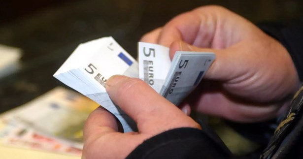 Φόβοι για στάση πληρωμών σε εφορία, ΕΦΚΑ - Τσουνάμι ρυθμίσεων στο ρεύμα