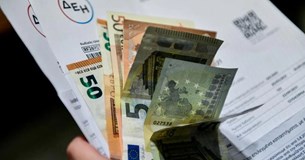Ρεύμα: Πότε πληρώνεται η αναδρομική επιδότηση έως 600 ευρώ - Αυξάνονται οι δικαιούχοι