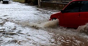 Καταιγίδα "σάρωσε" τη Λιβαδειά