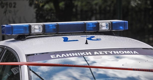 Τον συνέλαβαν στη Χαλκίδα για κατοχή αδασμολόγητων πακέτων τσιγάρων