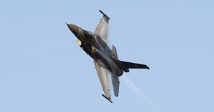 25η Μαρτίου - Κορωνοϊός: Πτήσεις F-16 σε όλη τη χώρα σήμερα για την εθνική επέτειο χωρίς παρελάσεις