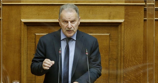 Θετικός στον κορωνοϊό ο Γιώργος Κοτρωνιάς