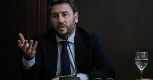 Μηνυτήρια αναφορά Ν. Ανδρουλάκη - Κακόβουλο λογισμικό στο τηλέφωνο του