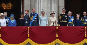 Βασίλισσα Ελισάβετ: Όλη η βασιλική οικογένεια στο πλευρό της στο Μπαλμόραλ