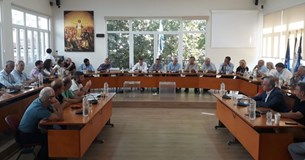 Έκτακτη συνεδρίαση του Δ.Σ. του Δήμου Θηβαίων για την μεταφορά απορριμμάτων από την Εύβοια στο ΧΥΤΑ Θήβας