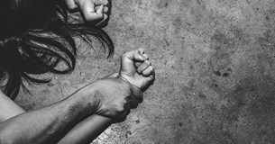 Λιβαδειά: Συνελήφθησαν δύο άντρες για βιασμό ανήλικης