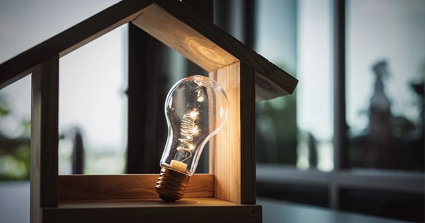 Αποκλιμάκωση των τιμολογίων ρεύματος αναμένεται τον Νοέμβριο