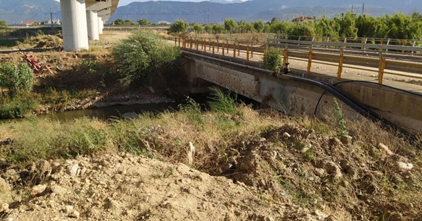 380.000 ευρώ για την αντικατάσταση γέφυρας για την αντιπλημμυρική προστασία του Κόμματος και του αεροδρομίου Λαμίας
