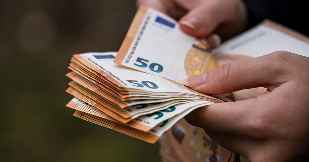 Χωρίς αίτηση η επιστροφή φόρου εισοδήματος για τις επιχειρήσεις Χωρίς αίτηση η επιστροφή φόρου εισοδήματος για τις επιχειρήσεις