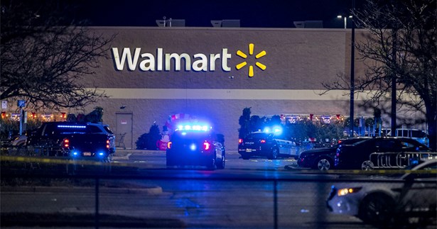 Πυροβολισμοί σε Walmart της Βιρτζίνια: Έως και 10 οι νεκροί - «Διευθυντής πυροβολούσε υπαλλήλους»