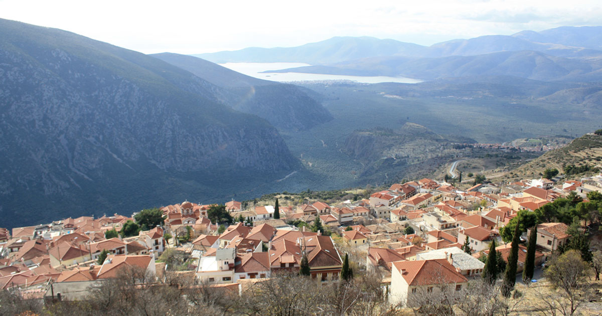 Αρχίζουν οι εργασίες για την ανάπλαση στην Κοινότητα Δελφών