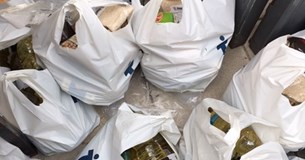 Διανομή τροφίμων στο Δήμο Λεβαδέων