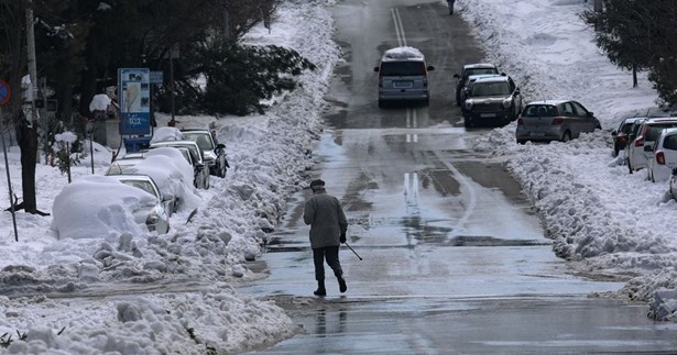 Σύσκεψη του Φ. Σπανού με τους Αντιπεριφερειάρχες για την κακοκαιρία