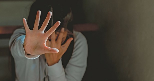 Βοιωτία: Την παρέσυραν μέσω social media - Συγκλονίζουν τα νέα στοιχεία για τον βιασμό του 13χρονου κοριτσιού