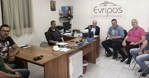 Συνάντηση του Β. Αποστόλου με το Δ.Σ. Ράδιο Ταξί Χαλκίδας