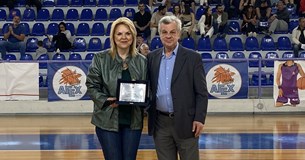 Η δήμαρχος Χαλκιδέων βραβεύτηκε από την ΕΣΚΑΣΕ