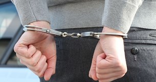Συνελήφθη άνδρας που παρίστανε τον Δημοτικό Υπάλληλο και έκλεβε ηλικιωμένους στη Βοιωτία
