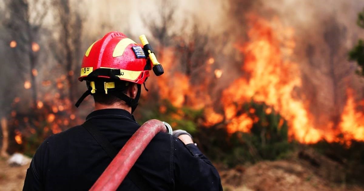 Τον συνέλαβαν για εμπρησμό από αμέλεια στη Θήβα