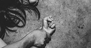 64χρονη έπεσε θύμα βιασμού μέσα στο σπίτι της στην Εύβοια