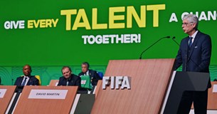 Γιώργος Αγγέλου: Η FIFA δίνει τα κλειδιά στον Βενγκέρ