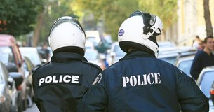 Δύο συλλήψεις στη Θήβα για ληστεία και κλοπές - Πάνω από 12.000 ευρώ η λεία των δραστών