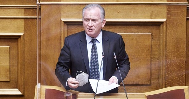 Απαντήσεις από την Κυβέρνηση ζητά ο Γ. Μουλκιώτης για τον τρόπου που θα ελεγχθεί η αγορά γάλακτος στη Στερεά Ελλάδα