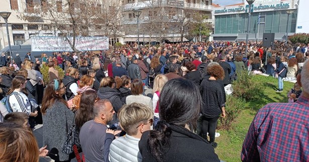 Κάλεσμα της Ομάδας Γυναικών Λιβαδειάς για συμμετοχή στην αυριανή 24ωρη απεργία