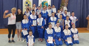 «Βούλιαξε» το κλειστό της Λιβαδειάς όπου 370 αθλήτριες διαγωνίστηκαν στο Κύπελλο Ελλάδος Αεροβικής Γυμναστικής