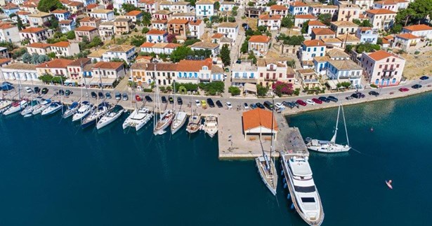 «Έπεσαν» οι υπογραφές για τη σύνταξη κυκλοφοριακής μελέτης για το Γαλαξίδι