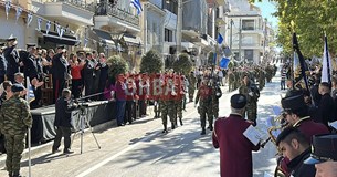 Με λαμπρότητα εορτάστηκε η 28η Οκτωβρίου στη Θήβα - Ζήτω το Έθνος! (Φωτογραφίες-Βίντεο)