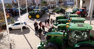 Κλιμακώνουν οι αγρότες - Δεν δέχτηκαν συνάντηση με τον υφυπουργό ΥΠΑΑΤ