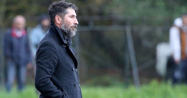 ΑΟ Θήβα: Νέος προπονητής και επίσημα ο Κορομπόκης